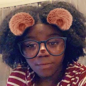 Meet your Posher, Dena